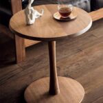 میز کنار مبلی